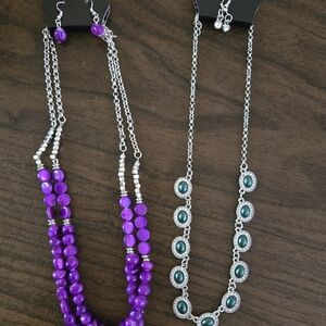 Set Of 2 Necklaces With 2 Pairs Of Earrings NWT